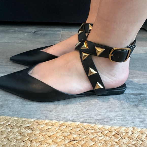 Zara pointed toe black flats with ankle wrap with gold studs. Size 38. - Picture 4 of 4